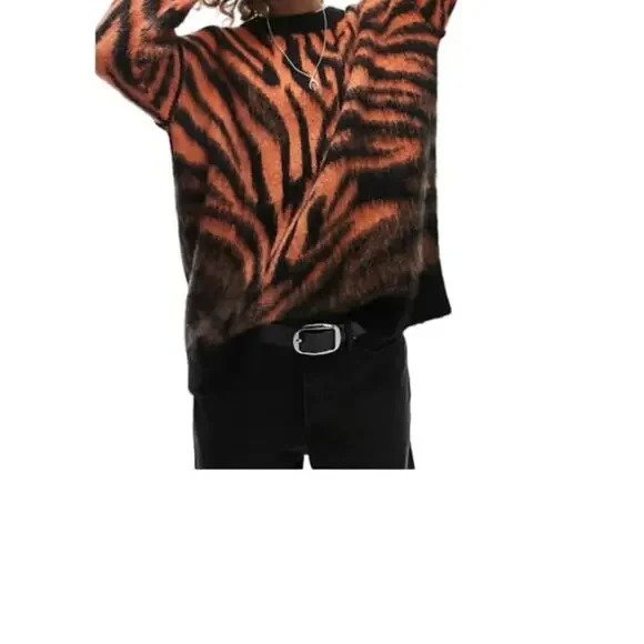 Topshop NWT KNITTED Zebra Fluffy Sweater size 8-10 oversized look - Picture 4 of 7